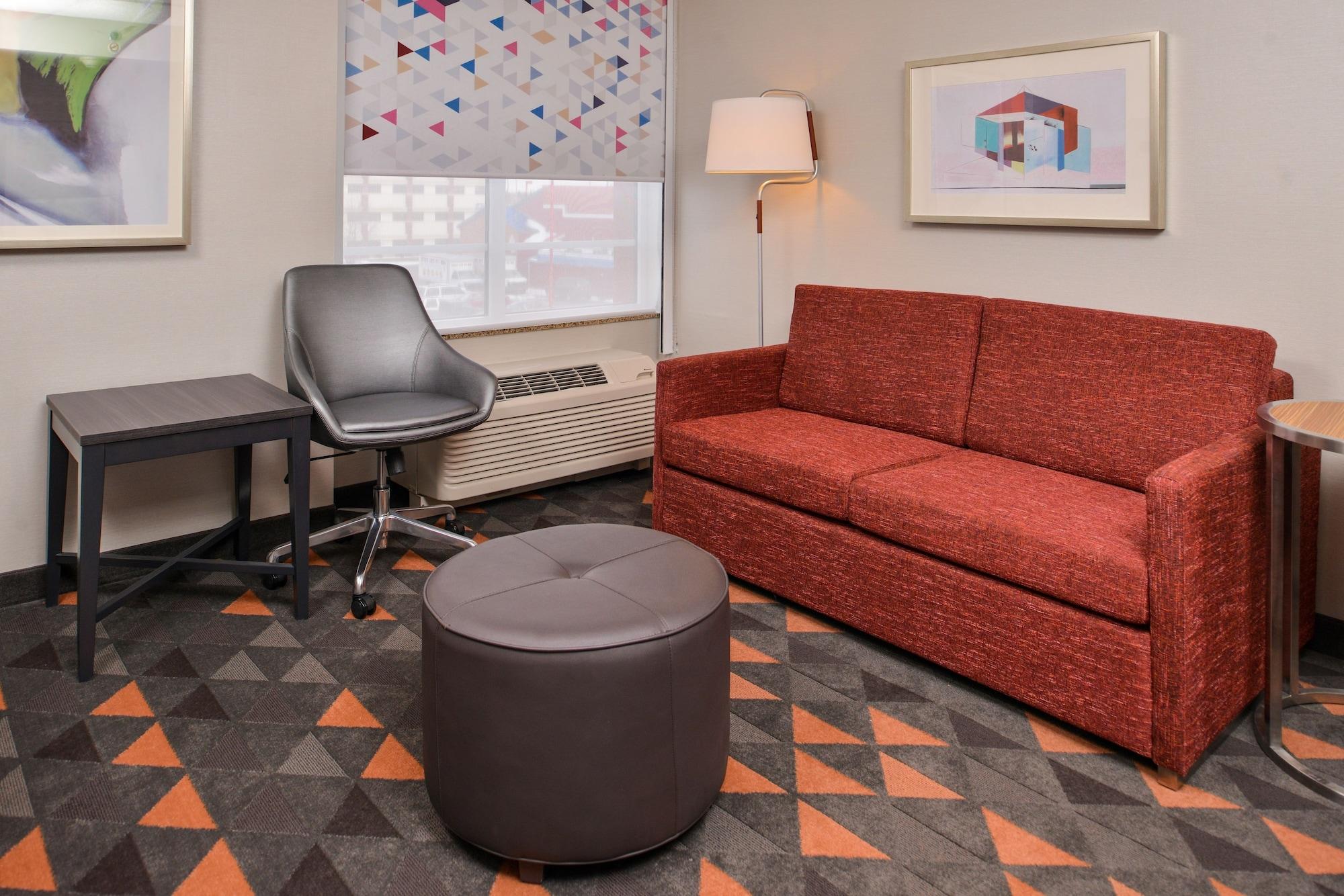 Holiday Inn Hotel & Suites Rochester - Marketplace By Ihg Exterior foto