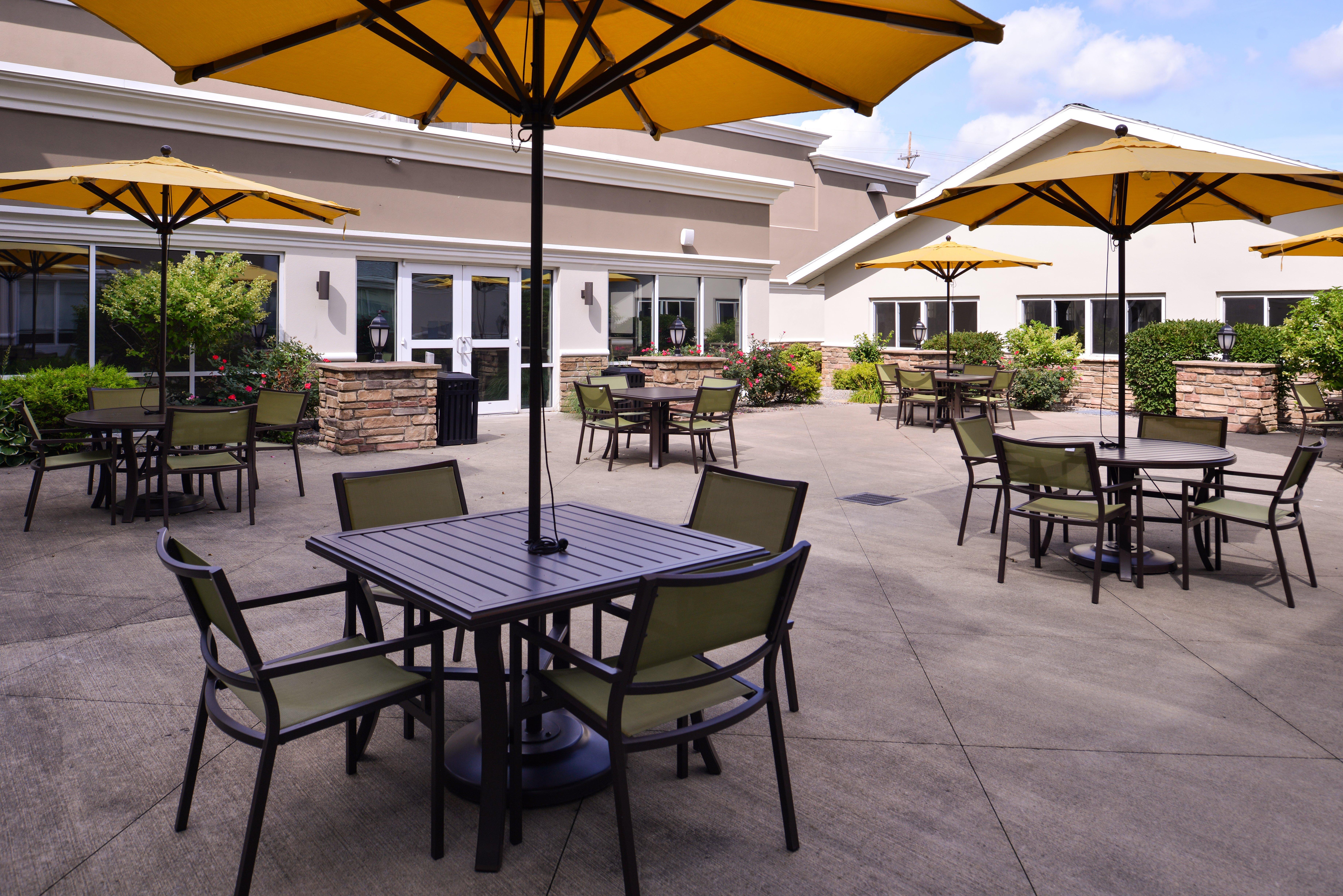 Holiday Inn Hotel & Suites Rochester - Marketplace By Ihg Exterior foto