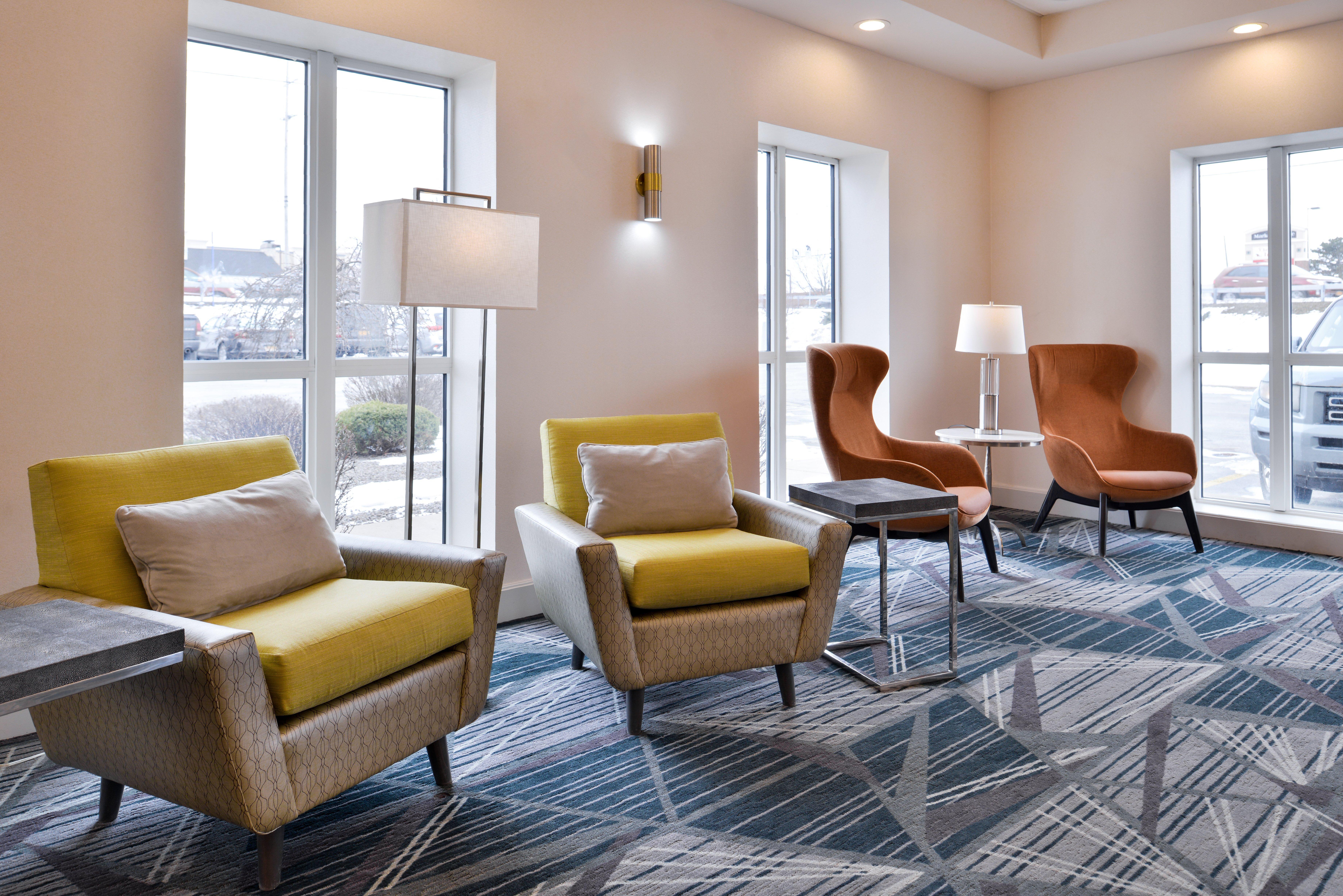 Holiday Inn Hotel & Suites Rochester - Marketplace By Ihg Exterior foto
